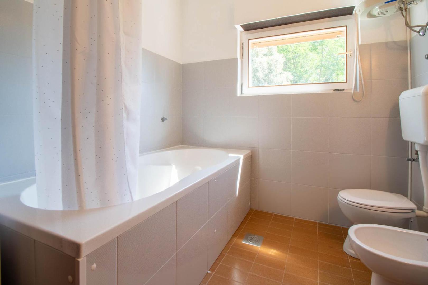 Villa Valkane Pet Friendly 150M From The Stunning Valkane Beach, City Indoor Pools-Fitness And City Mall พูลา ภายนอก รูปภาพ
